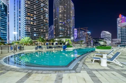 999 SW 1st Avenue Miami FL 33130