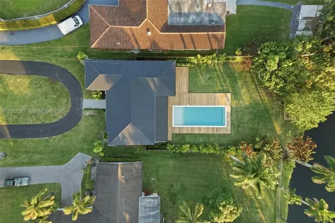 360 NW 87th Street El Portal FL 33150