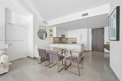 68 SE 6th Street Miami FL 33131