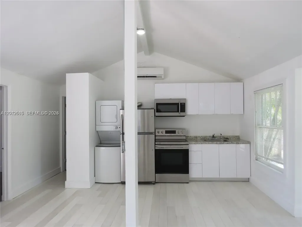1937 Taylor Street Hollywood FL 33020