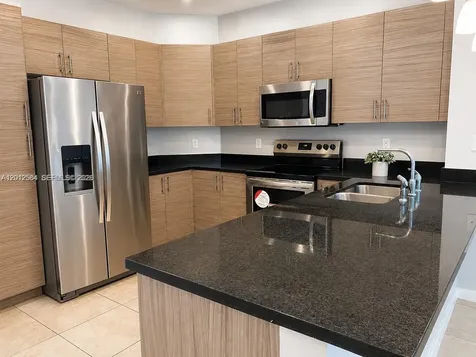 2574 SW 81st Terrace Miramar FL 33025