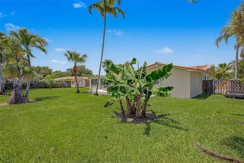 11380 SW 131st Street Miami FL 33176