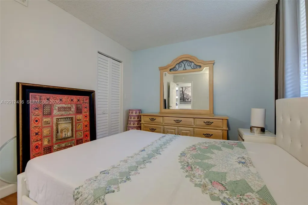 3149 Riverside Drive Coral Springs FL 33065