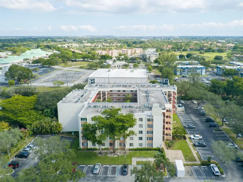 3149 Riverside Drive Coral Springs FL 33065