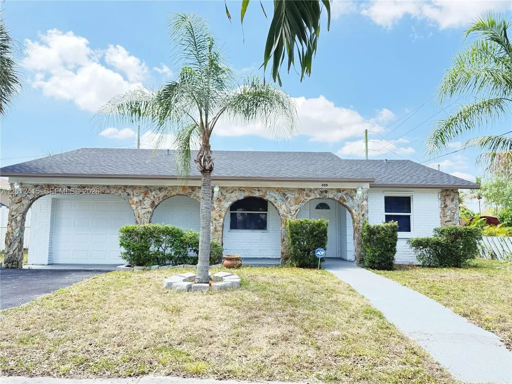 400 SW 14th Street Deerfield Beach FL 33441