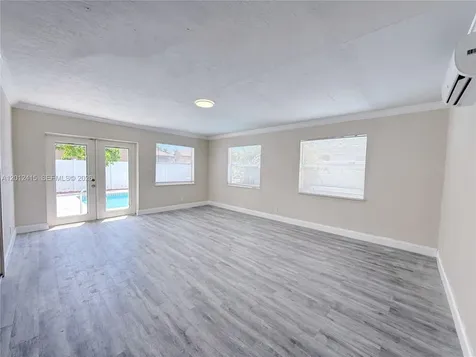 400 SW 14th Street Deerfield Beach FL 33441