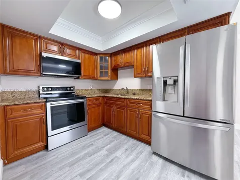 400 SW 14th Street Deerfield Beach FL 33441