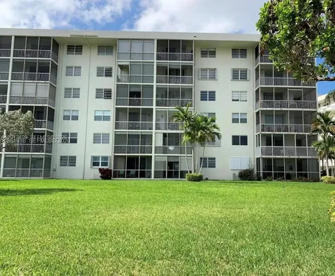 3020 Marcos Drive Aventura FL 33160
