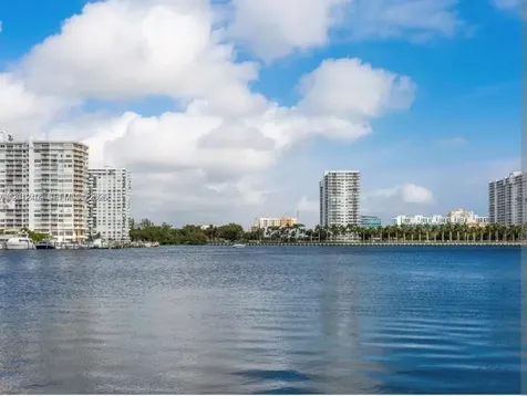 3020 Marcos Drive Aventura FL 33160