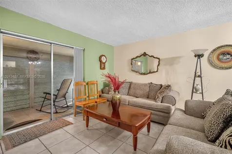 16901 NE 13th Avenue Miami FL 33162