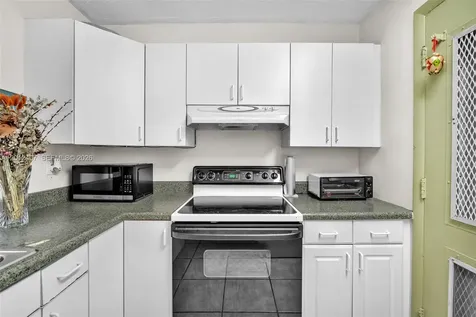 16901 NE 13th Avenue Miami FL 33162