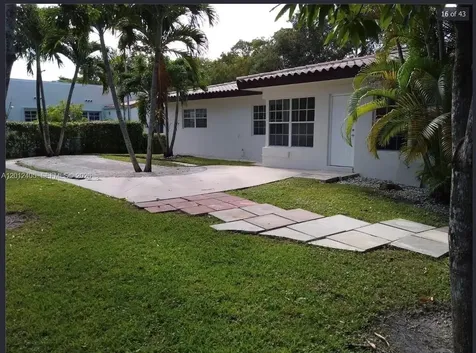 829 Columbus Boulevard Coral Gables FL 33134