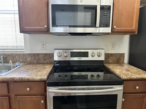9203 SW 170th Court Miami FL 33196