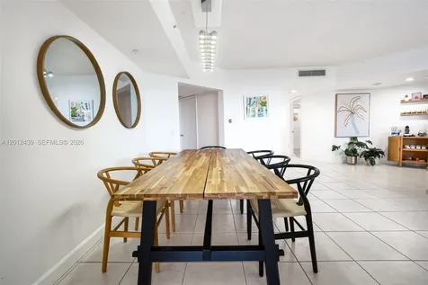 21055 Yacht Club Drive Aventura FL 33180