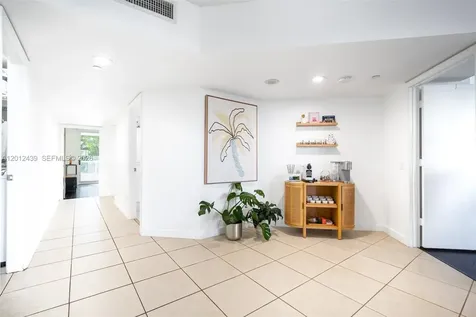 21055 Yacht Club Drive Aventura FL 33180