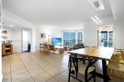 21055 Yacht Club Drive Aventura FL 33180