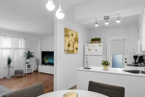 1620 West Avenue Miami Beach FL 33139
