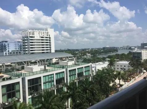6039 Collins Avenue Miami Beach FL 33140