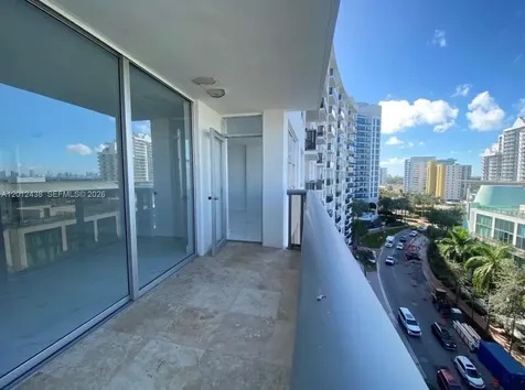 6039 Collins Avenue Miami Beach FL 33140