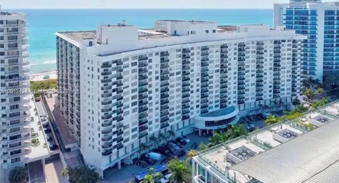6039 Collins Avenue Miami Beach FL 33140