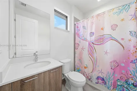 4356 NW 80th Avenue Doral FL 33166