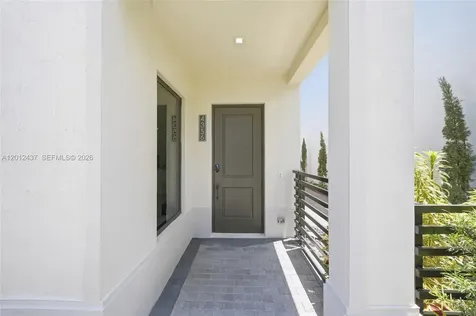 4356 NW 80th Avenue Doral FL 33166
