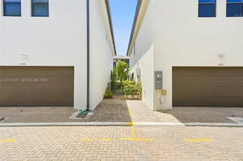 4356 NW 80th Avenue Doral FL 33166