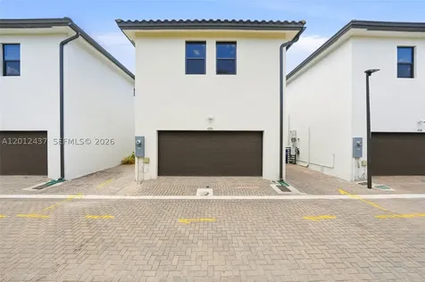 4356 NW 80th Avenue Doral FL 33166