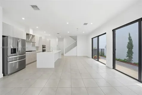 4356 NW 80th Avenue Doral FL 33166