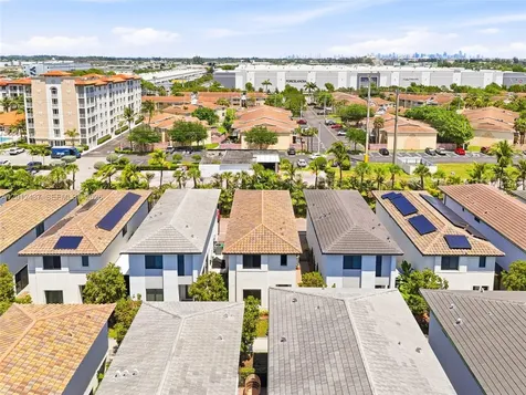 4356 NW 80th Avenue Doral FL 33166