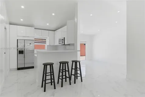 164 NW 85th Court Miami FL 33126