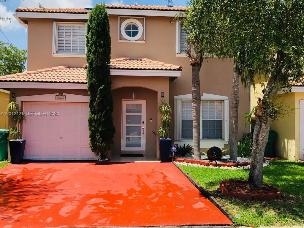 16225 SW 99th Terrace Miami FL 33196