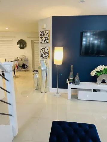 16225 SW 99th Terrace Miami FL 33196