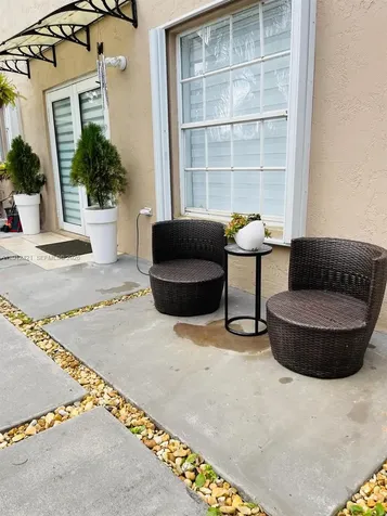 16225 SW 99th Terrace Miami FL 33196