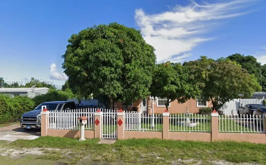 1725 NW 121st Street Miami FL 33167