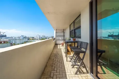 1621 Collins Avenue Miami Beach FL 33139
