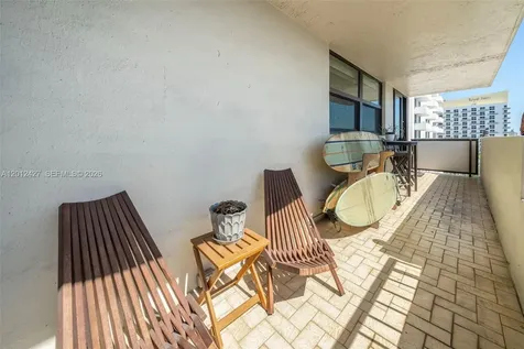 1621 Collins Avenue Miami Beach FL 33139