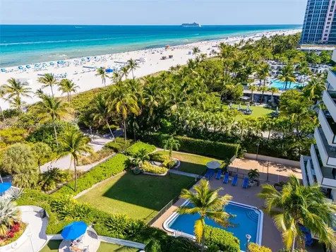 1621 Collins Avenue Miami Beach FL 33139