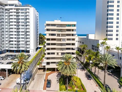 1621 Collins Avenue Miami Beach FL 33139
