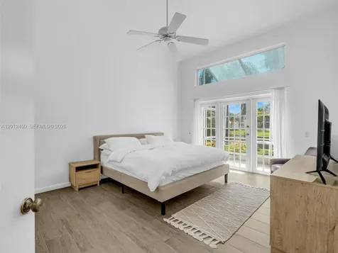 629 Spinnaker Weston FL 33326