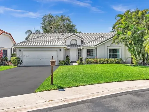 629 Spinnaker Weston FL 33326