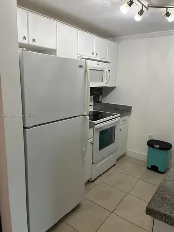 2740 SW 28th Terrace Miami FL 33133