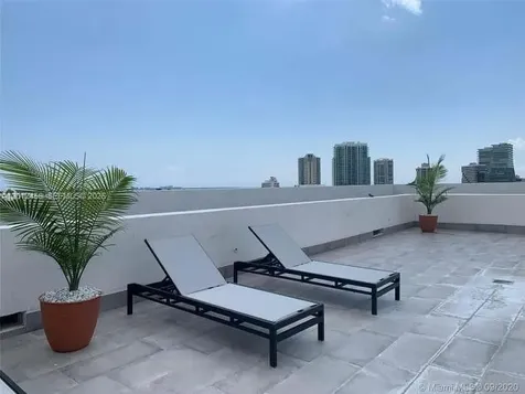 2740 SW 28th Terrace Miami FL 33133