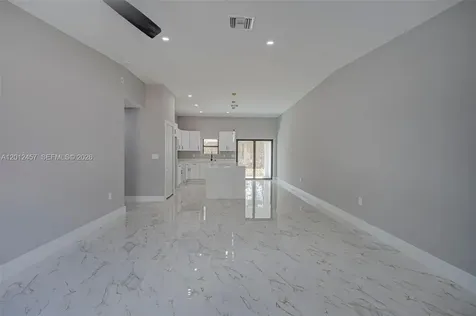 546/548 Nimitz Boulevard Lehigh Acres FL 33974