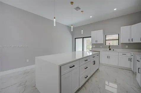 546/548 Nimitz Boulevard Lehigh Acres FL 33974