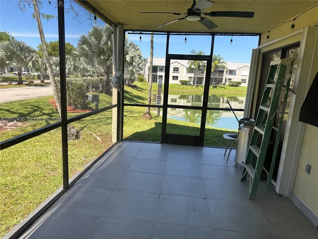 1042 Adams Avenue Homestead FL 33034