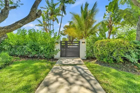 6200 SW 118th Street Pinecrest FL 33156