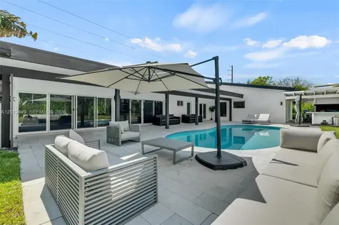 6200 SW 118th Street Pinecrest FL 33156