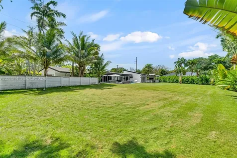 6200 SW 118th Street Pinecrest FL 33156