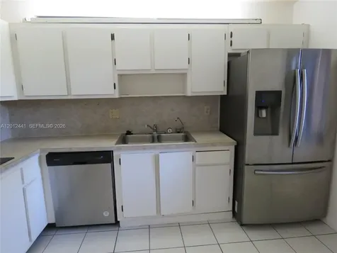 205 Lakeview Drive Weston FL 33326